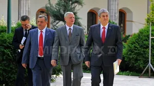 Băsescu la Şcoala de vară a UNPR: Vă mulţumesc că aţi asigurat stabilitatea guvernamentală