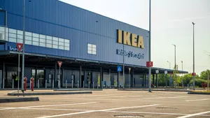 Grupul Ingka, cel mai mare francizor IKEA, cumpără un proiect de parc fotovoltaic de 300MWp din judeţul Dâmboviţa, o investiţie de 200 mil.euro