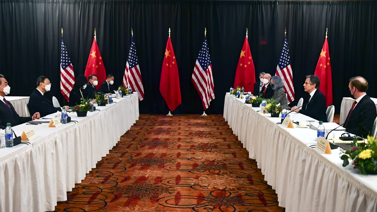 Discuţie între Statele Unite şi China în contextul crizei din Ucraina. Cele două ţări îndeamnă la calm