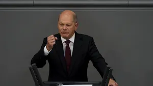 Scholz vrea reforma pieţei de energie electrică în vigoare „în această iarnă”