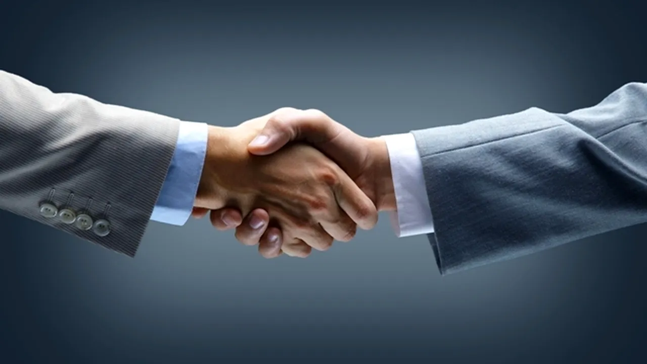 Fondul american Varde licitează agresiv pentru cumpărarea Bancpost