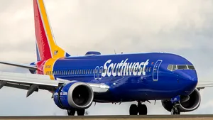 Noi probleme grave pentru Boeing: Au fost găsite fisuri în structurile care ataşează aripile modelului de avion 737 NG