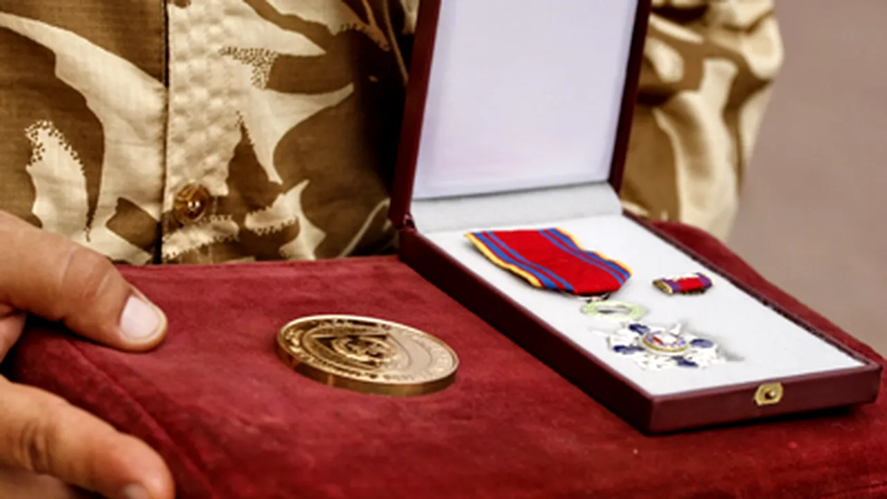 Militarul ucis în Afganistan, decorat cu Ordinul Naţional Steaua României