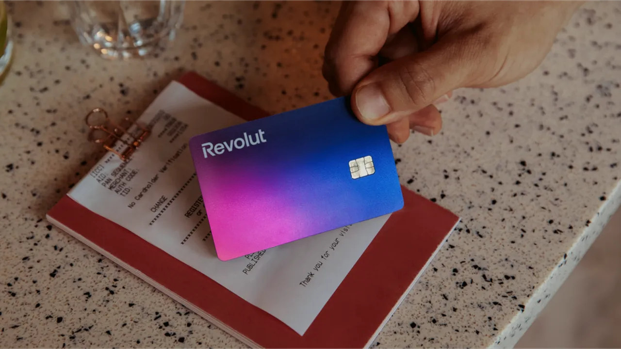 România, cu 4,8 milioane de clienți și aproape 130 de milioane de transferuri, devine a treia piață din lume pentru Revolut. Rezultatele noii bănci la nivel global