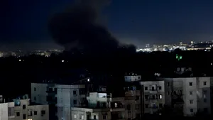 Război în Orientul Mijlociu, ziua 25 | Atacuri israeliene în apropiere de Beirut / Presa de stat de la Teheran anunță un nou „val de rachete” spre Israel / Kuweit rămâne fără curent