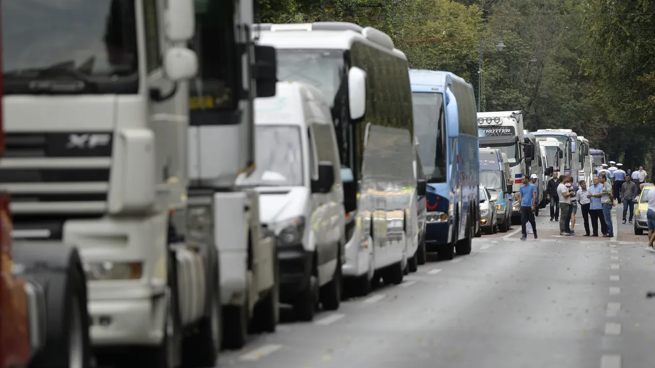 Camionagii din „Freedom Convoy” au învins: a fost anulat certificatul obligatoriu