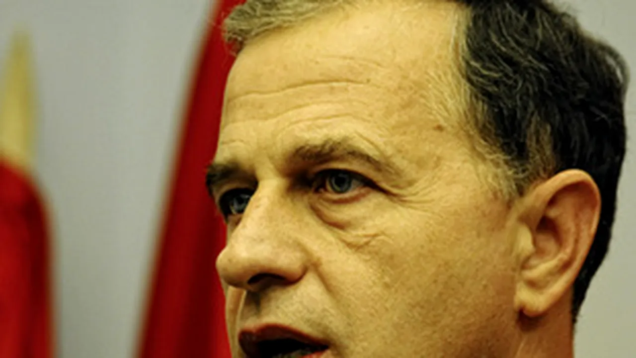 Romanian Social Democrat Presidential Candidate Votes To End Political Feuds