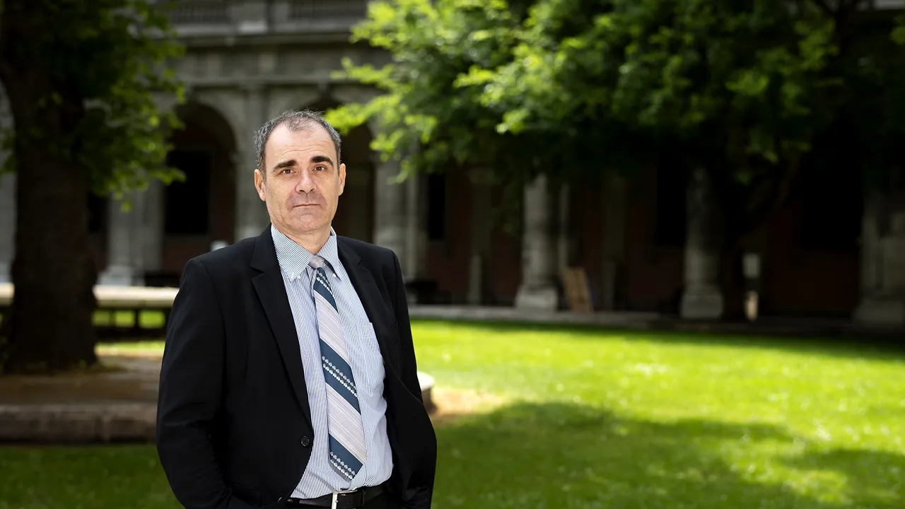 Matematicianul Adrian Constantin a primit Premiul Wittgenstein, considerat cel mai valoros premiu ştiinţific din Austria