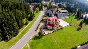 Anchetă la pârtia din Poiana Braşov după ce o britanică s-a accidentat într-o minge gonflabilă - VIDEO