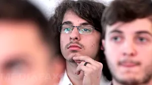 INTERVIU: Alexandru Teodorescu, liceanul care a ocupat două locuri pe podiumul Concursului de Dramaturgie