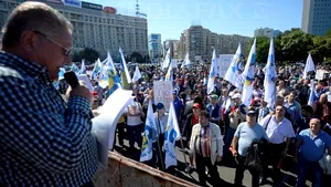 PROTEST în Capitală: Peste 3.000 de sindicalişti din transporturi cer majorarea salariilor