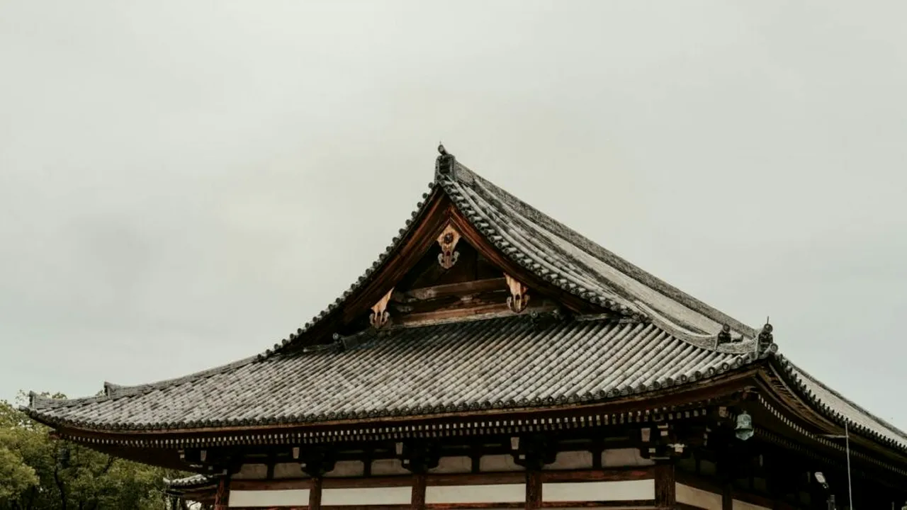 De ce în Japonia nu se folosesc burlane pentru a drena apa de ploaie de pe acoperișuri