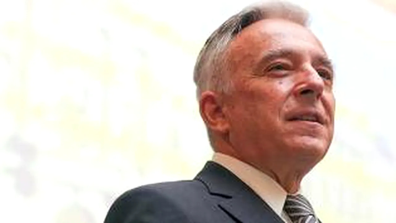 Romanian Ctrl Bk Governor Gets Unanimous Vote For New Term
