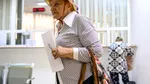 Veste bună pentru 2,5 milioane de pensionari! Cei cu venituri mici vor primi un ajutor de la Guvern