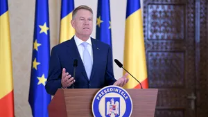 COMENTARIU Florin Jipa: Noua Strategie Naţională de Apărare, vorbe multe şi bani puţini 