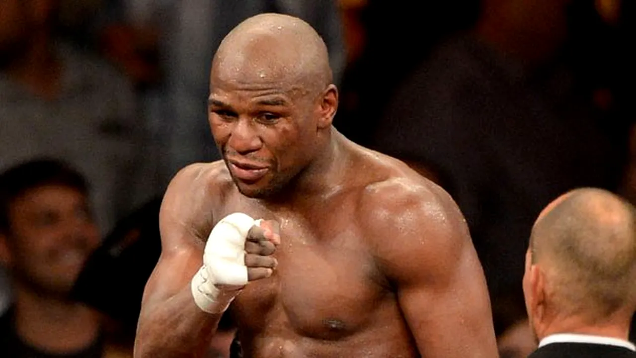 Floyd Mayweather vrea să se bată de Anul Nou pentru un miliard de dolari. 