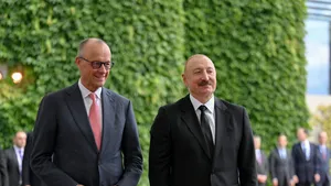 Întâlnire secretă între foști oficiali germani și ruși la Baku. Merz neagă, președintele Azerbaidjanului prezintă dovezi