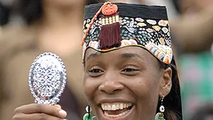 Venus Williams a lansat o linie de vestimentaţie, încălţăminte şi accesorii ieftine
