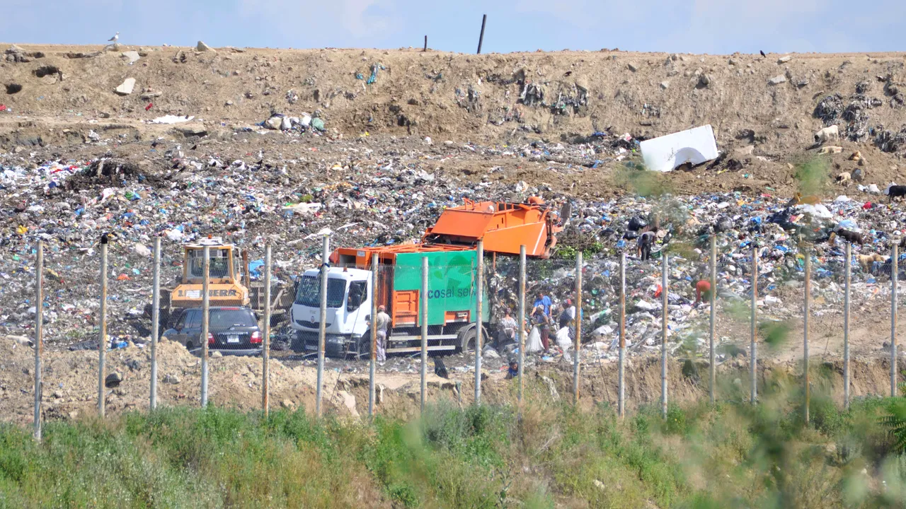Garda de Mediu, despre groapa de la Glina: Nu au fost identificate deşeuri radioactive 