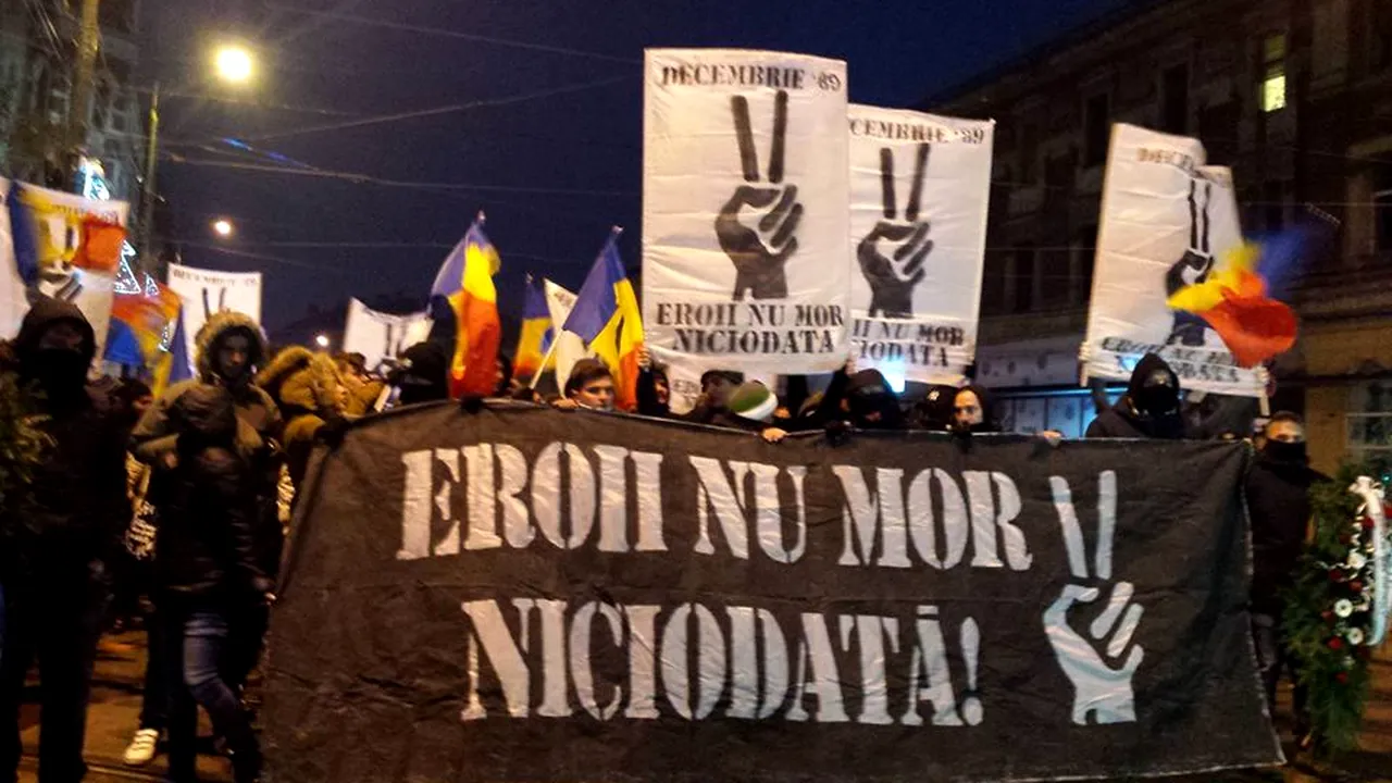 Arad: Manifestări de comemorare a Revoluţei în al doilea oraş unde oamenii au ieşit în stradă