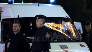 O învăţătoare din Franţa a fost înjunghiată mortal de către mama unui elev în faţa copiilor