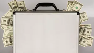 Primele 50 de mari companii americane deţin 1.100 de miliarde de dolari în numerar