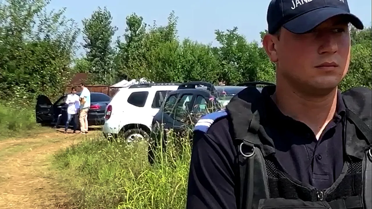 ULTIMA ORĂ Părinţii Alexandrei Măceşanu, AUDIAŢI la Poliţia Caracal/ Procurorii refac întregul traseu al răpirii 