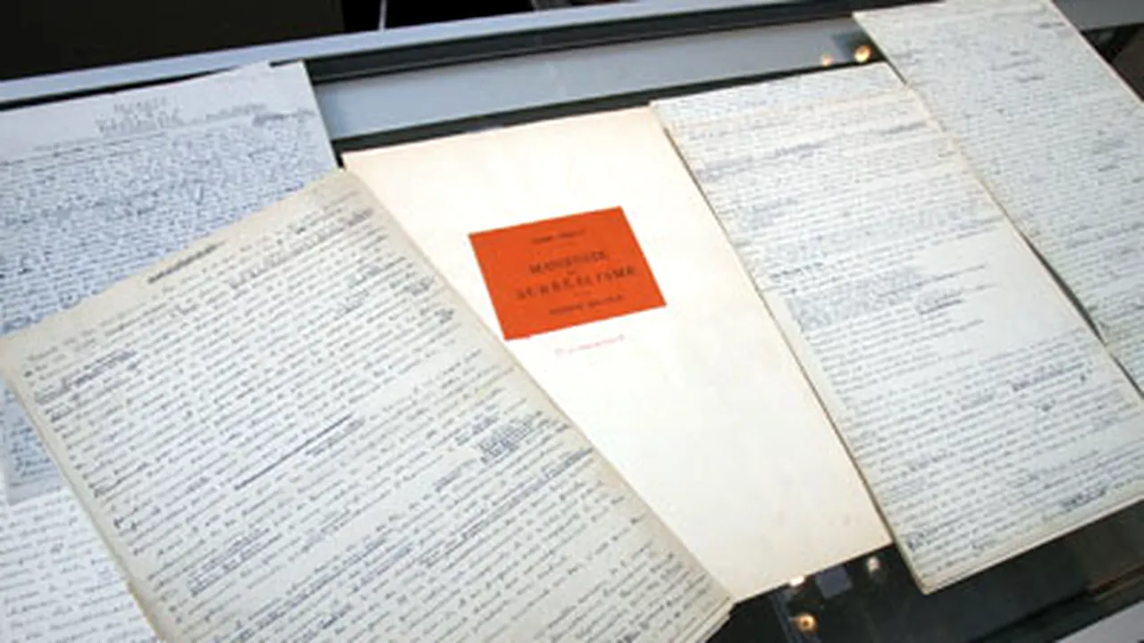 Manuscrise ale lui André Breton, vândute pentru 3,2 milioane de euro