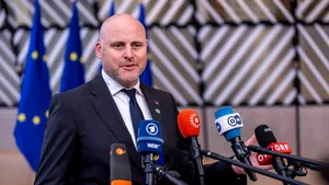 Vladimir Putin intensifică războiul hibrid împotriva Letoniei pentru că „pierde în Ucraina”, acuză premierul leton