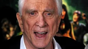 Leslie Nielsen a murit duminică, la vârsta de 84 de ani