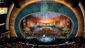 Compozitorul italian Ennio Morricone a devenit cel mai în vârstă laureat al premiilor Oscar - FOTO, VIDEO
