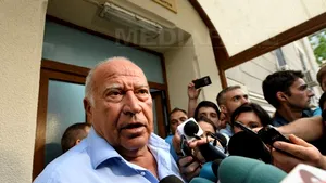 Voiculescu: Aseară am mâncat varză cu cârnaţi, am băut vin, m-am uitat la Gâdea