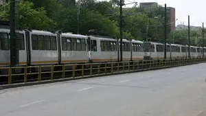 Circulaţia tramvaielor pe linia 41, întreruptă din cauza unui accident - FOTO