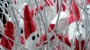 Tradiţii şi obiceiuri de Moş Nicolae, sfântul generos şi îndrăgit de copii. Care este povestea ocrotitorului săracilor