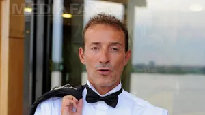 Radu Mazăre, rege african la o prezentare de modă în Mamaia - FOTO