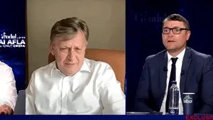 Crin Antonescu: Asistăm la preluarea puterii de către formațiuni care nu depășesc 12-13%