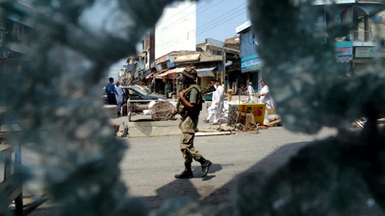 Soţia unui lider al talibanilor din Pakistan, ucisă într-un atac cu rachete al SUA