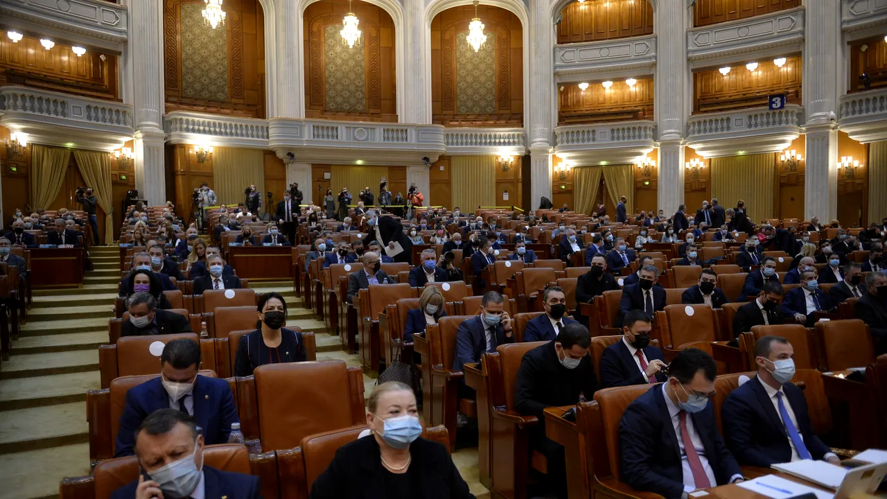 Bugetul de stat pe 2022 şi cel al asigurărilor sociale, aprobate în Parlament: 291 de voturi „pentru” şi 119 „contra”.