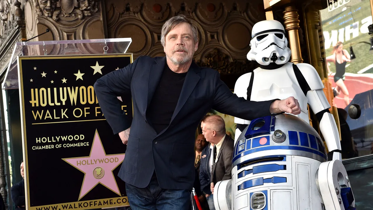 Mark Hamill cere mai multe drone pentru ca Ucraina să reziste invaziei ruse: Rusia este ca Imperiul Galactic 