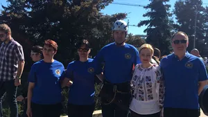 GALERIE FOTO Ziua Jandarmeriei, sărbătorită în Parcul Herăstrău din Capitală: Sute de copii au testat caii folosiţi de jandarmi şi tiroliana