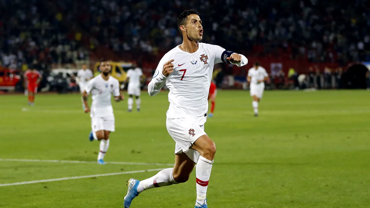 N-avea bani destui! Cristiano Ronaldo face reclame şi la criptomonede 