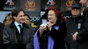 Stela Popescu a primit o stea pe Walk of Fame din Bucureşti - FOTO