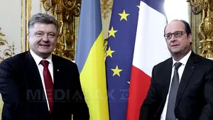 François Hollande şi Petro Poroşenko pledează pentru aplicarea deplină a Acordului de la Minsk
