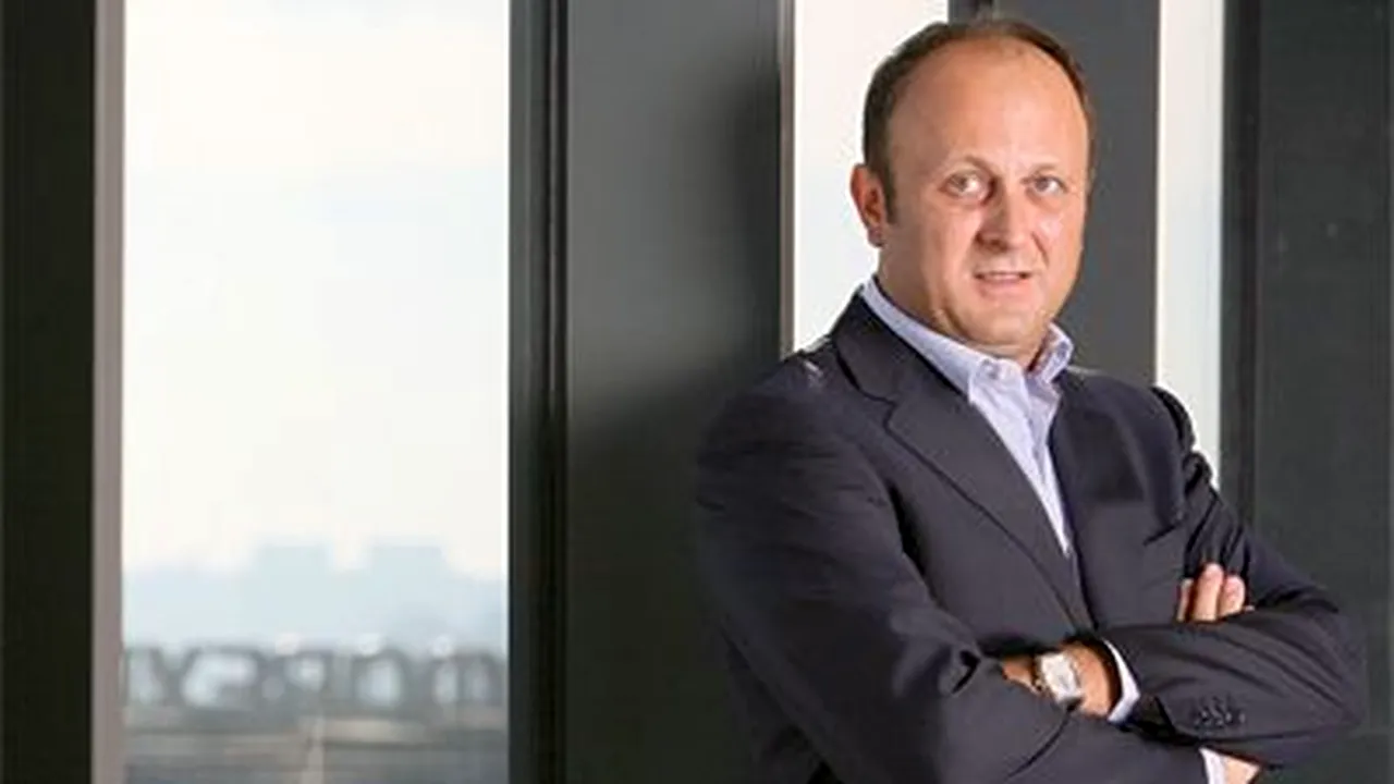 Mobexpert şi RTC trec la concedieri