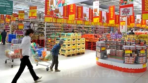 Coşurile cadou de Paşte: Câţi bani alocă firmele pentru angajaţi şi parteneri