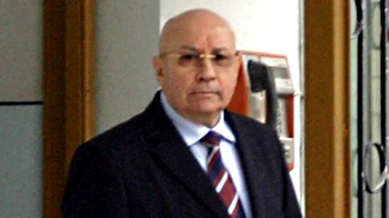 Dosarul foştilor ofiţeri SRI va fi trimis la Curtea Constituţională