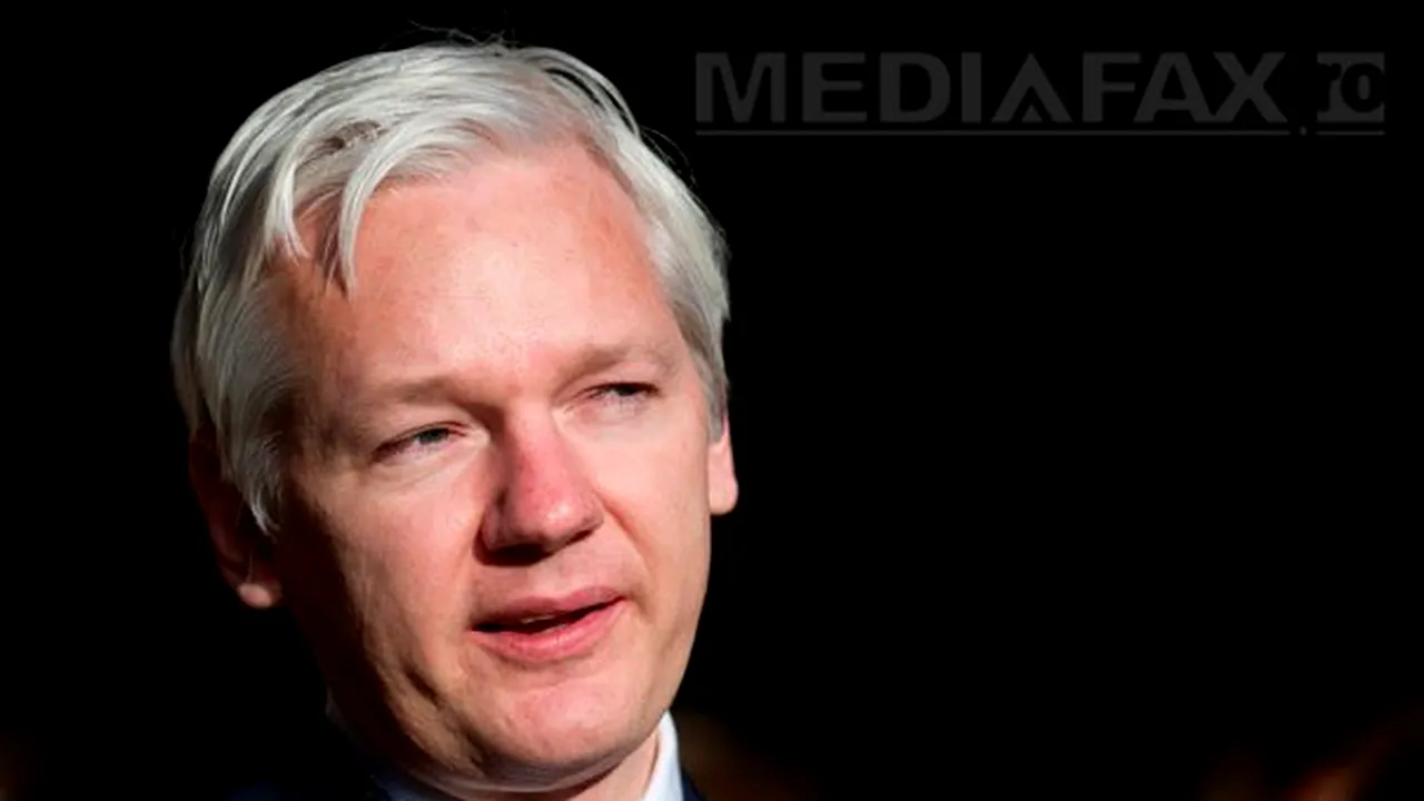 Talk-show cu Julian Assange: 