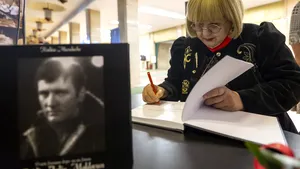 O Carte frumoasă despre un Om frumos