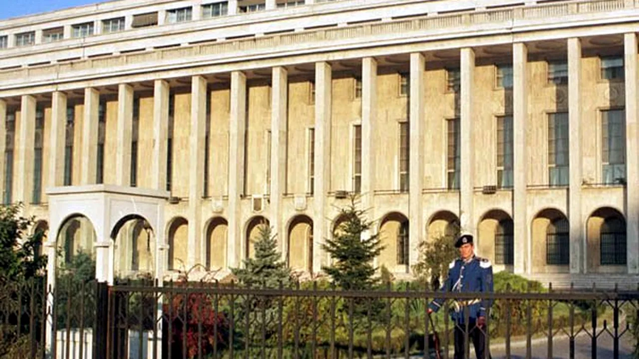 Desemnarea candidatului la postul de premier, prim pas atât pentru nou Guvern, cât şi pentru anticipate