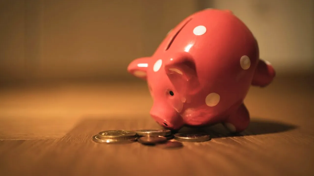 Aproape jumătate dintre tinerii din Spania, cu vârste între 26 și 34 de ani, economisesc pentru a-și cumpăra o locuință